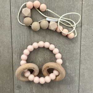Little great teether & matching teething necklace